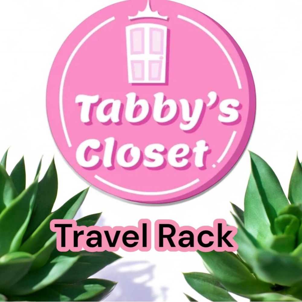 Tabby’s Closet Travel Rack